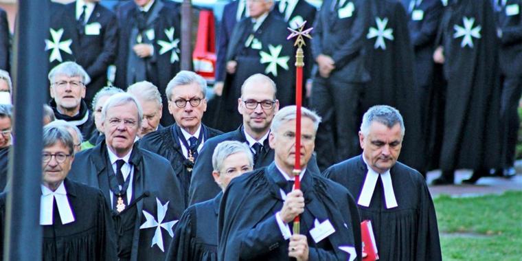 Johanniterorden-feiert-Rittertag-in-Wennigsen_big_teaser_article